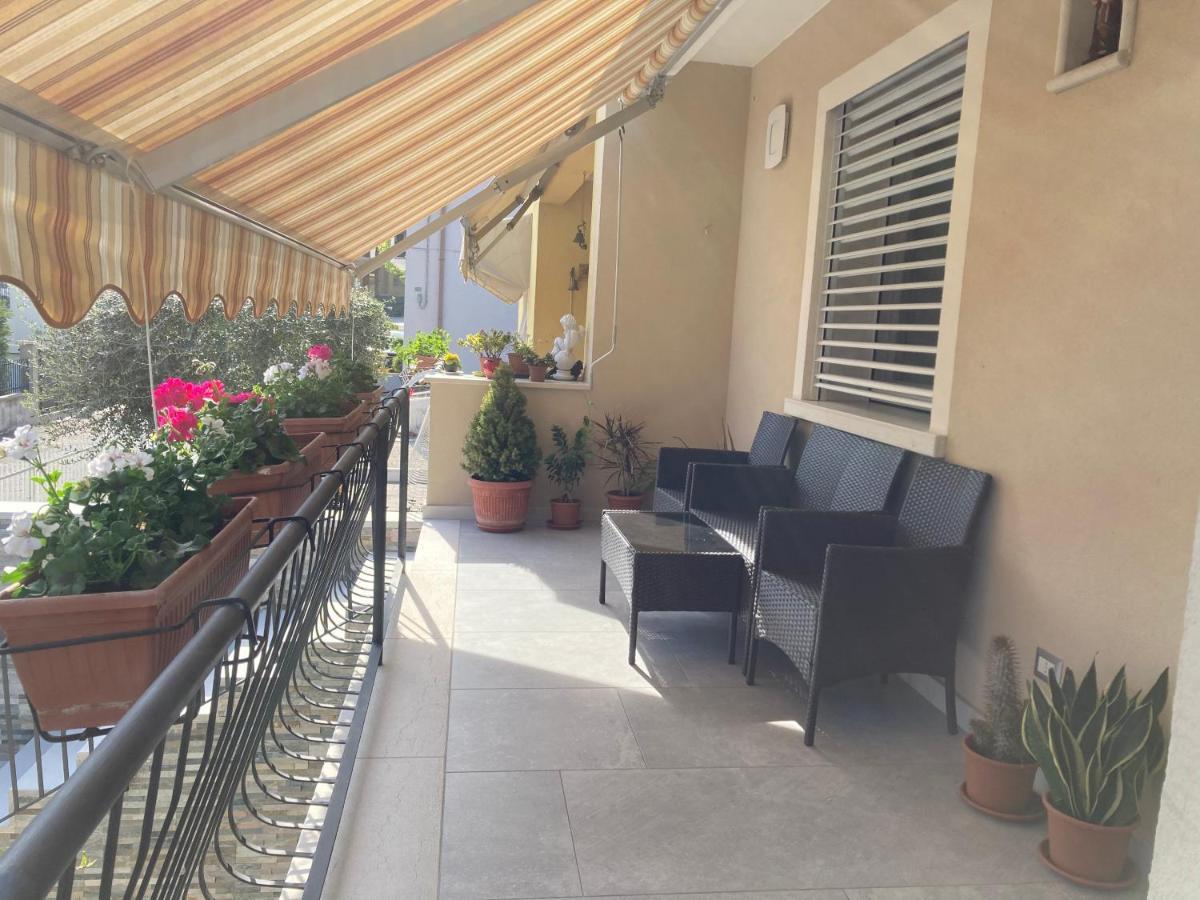 Alloggio Rozafa Peschiera del Garda Kültér fotó